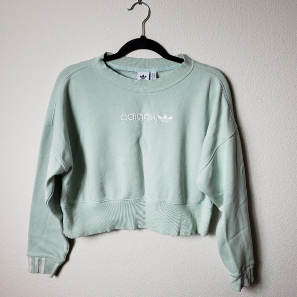 ADIDAS || MINT CROP SWEATSHIRT⭐